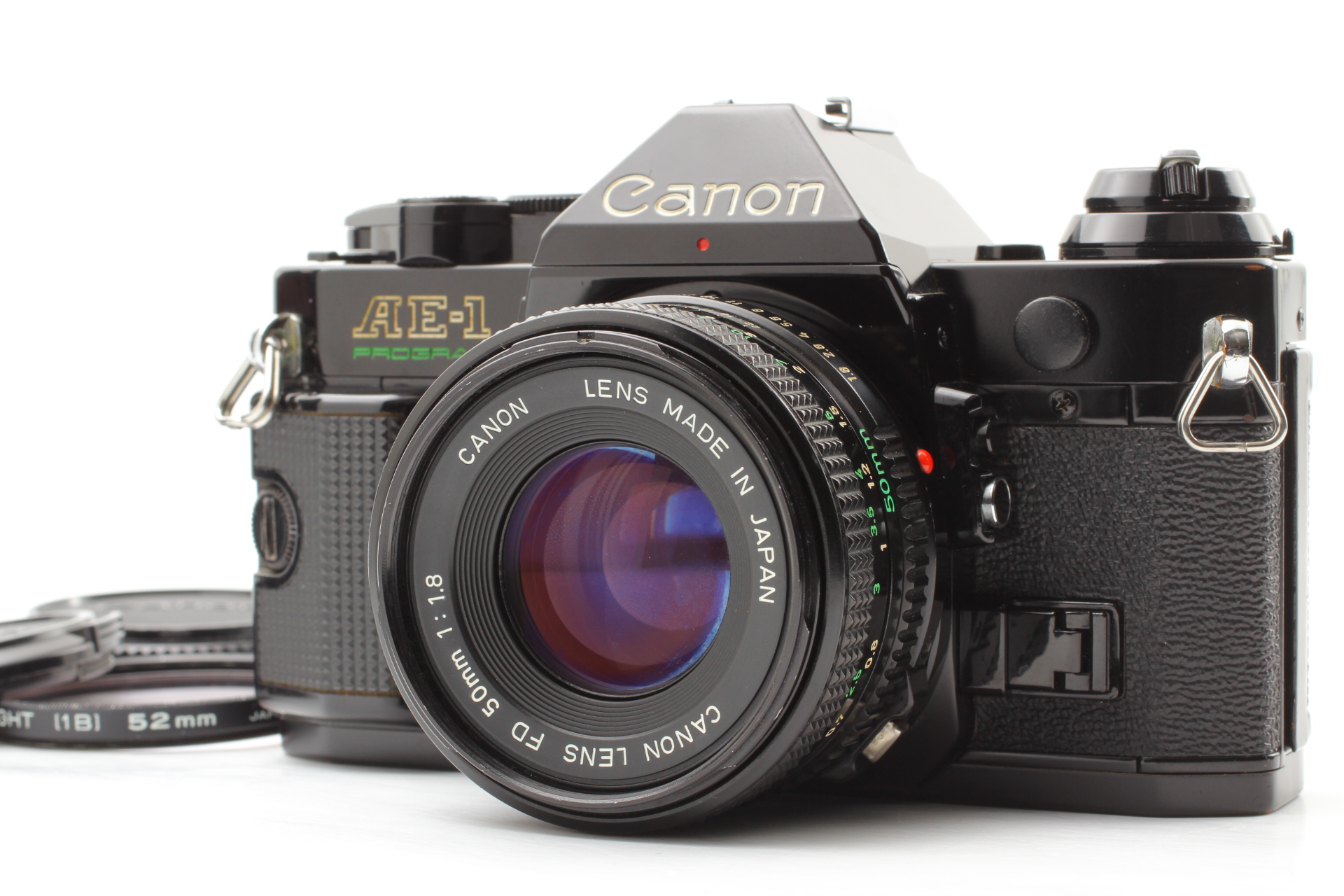 Canon AE-1 Program + 50mm 1:1.8 レンズ Amazon.com: Canon 50MM f1.8 FD Mount Lens for SLR Canon A-1