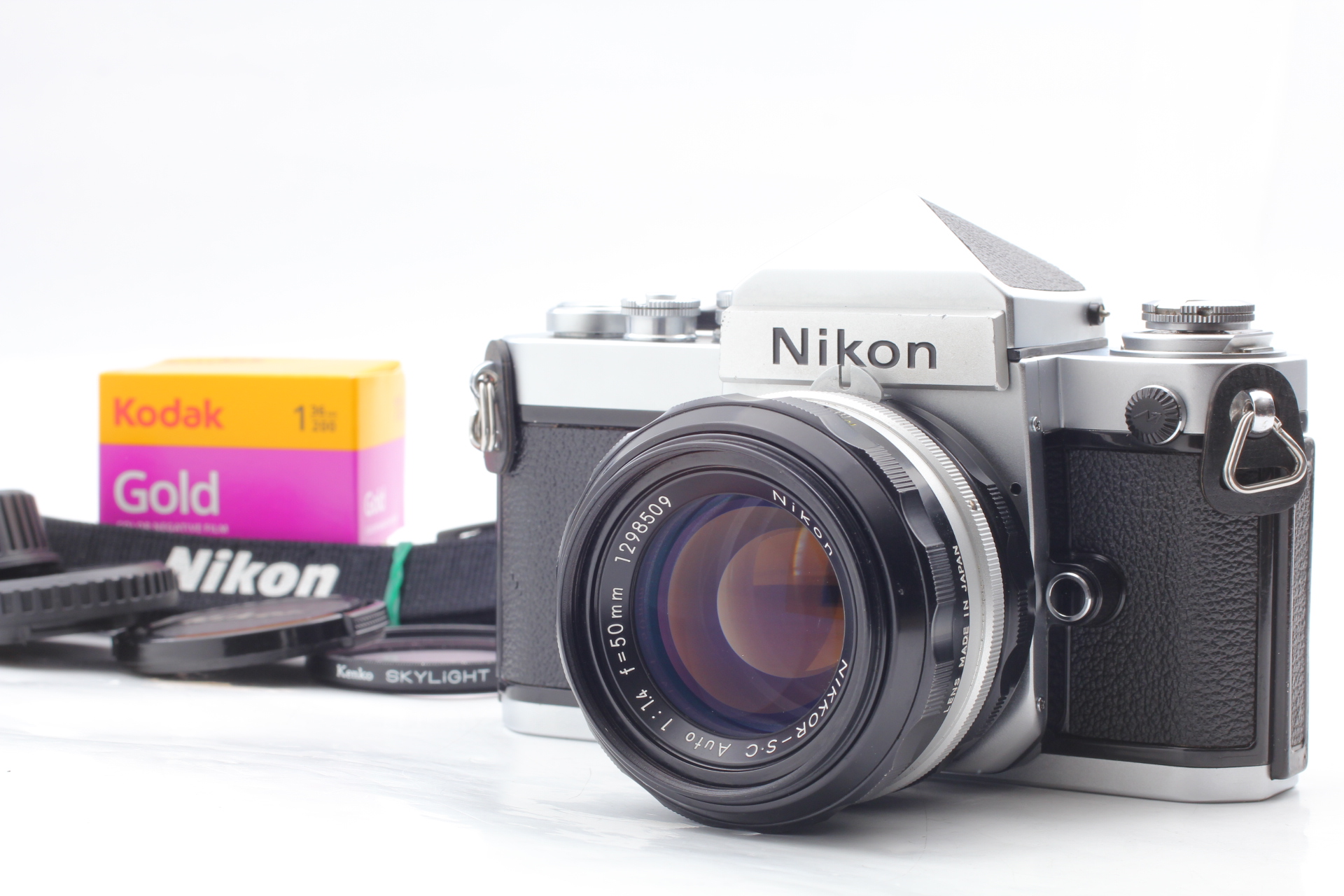 Near MINT] Nikon F2 Eye Level Film Camera Nikkor-s.c auto
