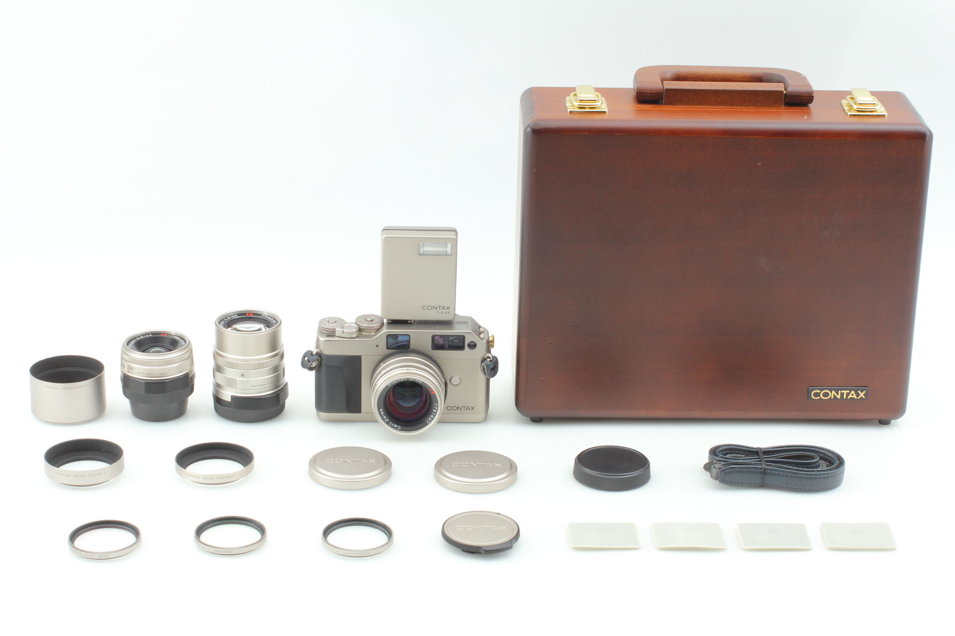 Contax(コンタックス)G1キット CONTAX G1 記念キット (レンズ3本、ストロボ） | 東京CAMERA