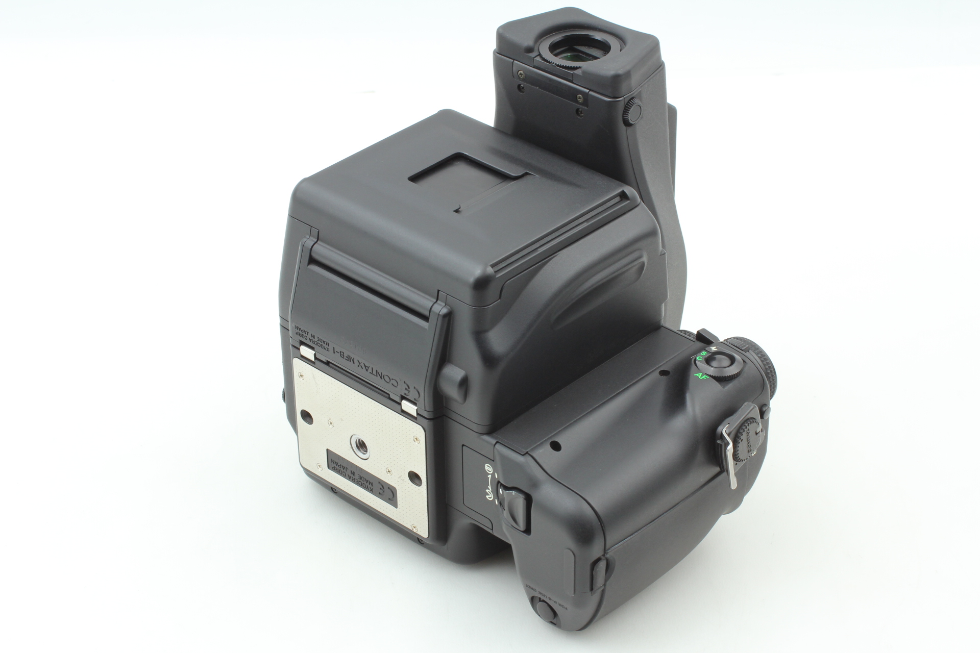 CLA'd All Top Mint Contax 645 Film Camera 80mm f2 Lens + Extra