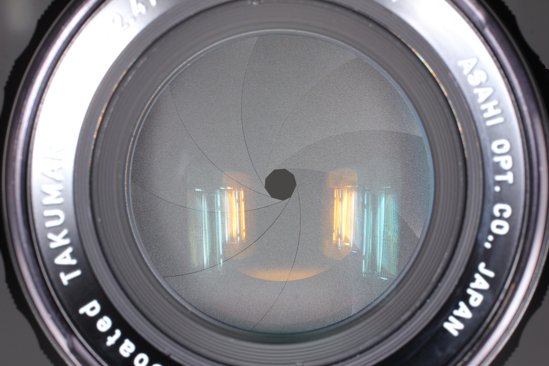Pentax SMC Takumar 6x7 105mm f/2.4 Standard Lens FROM JAPAN
