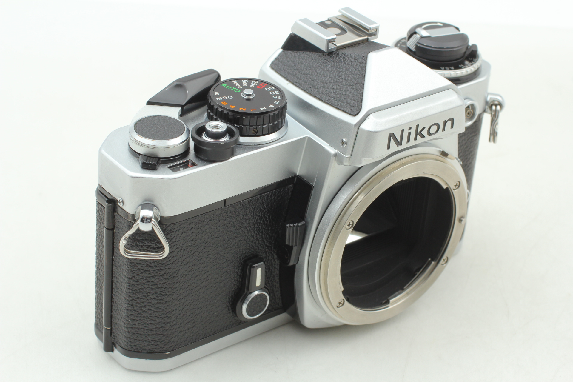 【完動品】Nikon FE Silver + Ai 50mm F/1.8 Nikon FE with 50mm f/1.8 – Film Supply Club
