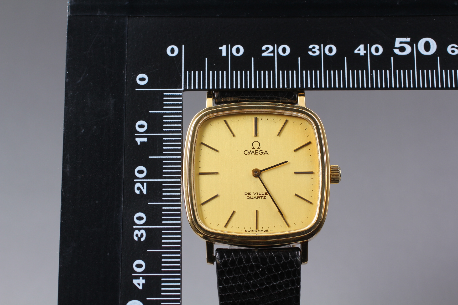 ▷New battery[N MINT] Vintage OMEGA De Ville Cal.1330 Gold