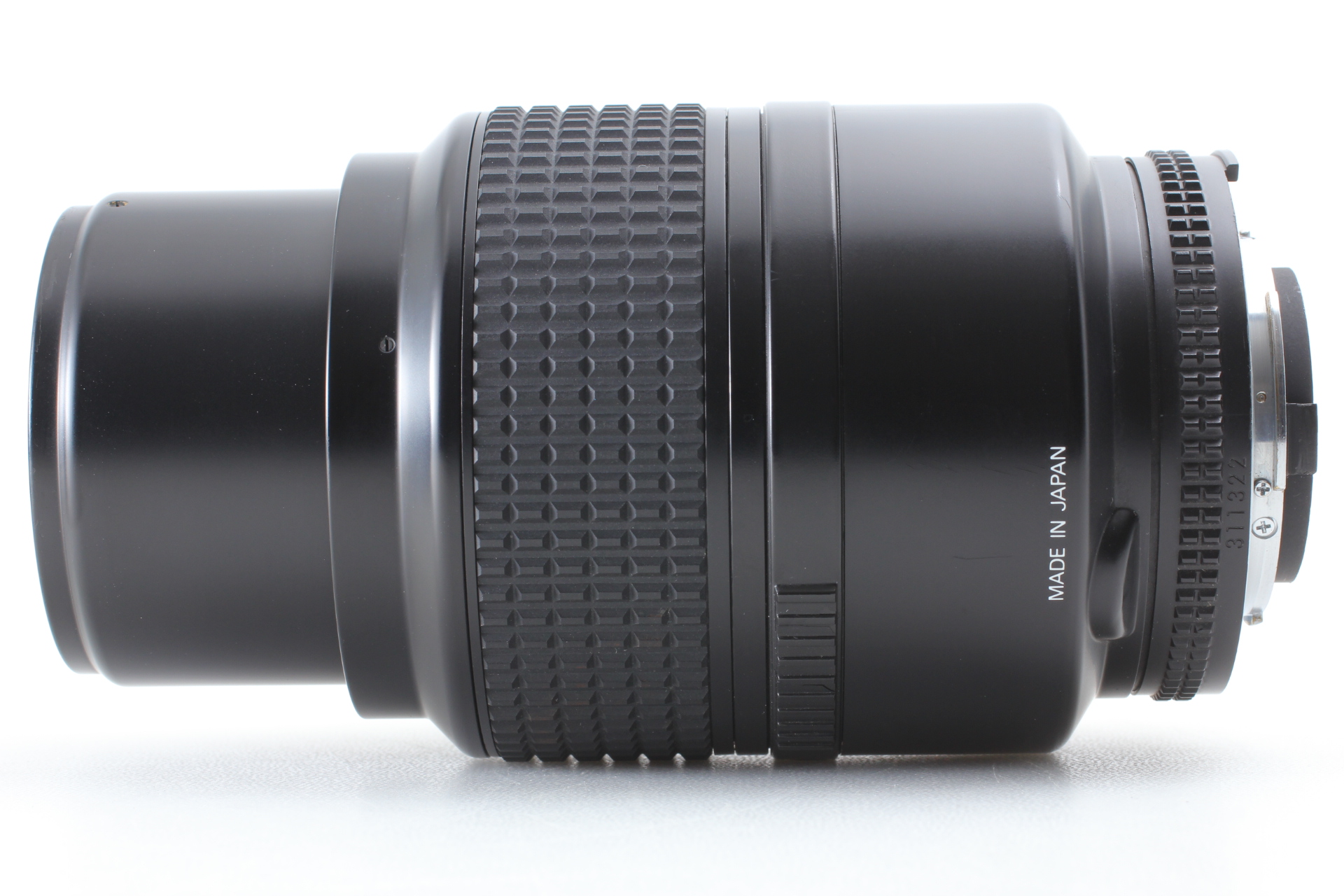 MINT] Nikon AF Micro Nikkor 105mm f/2.8 D Lens for Nikon F