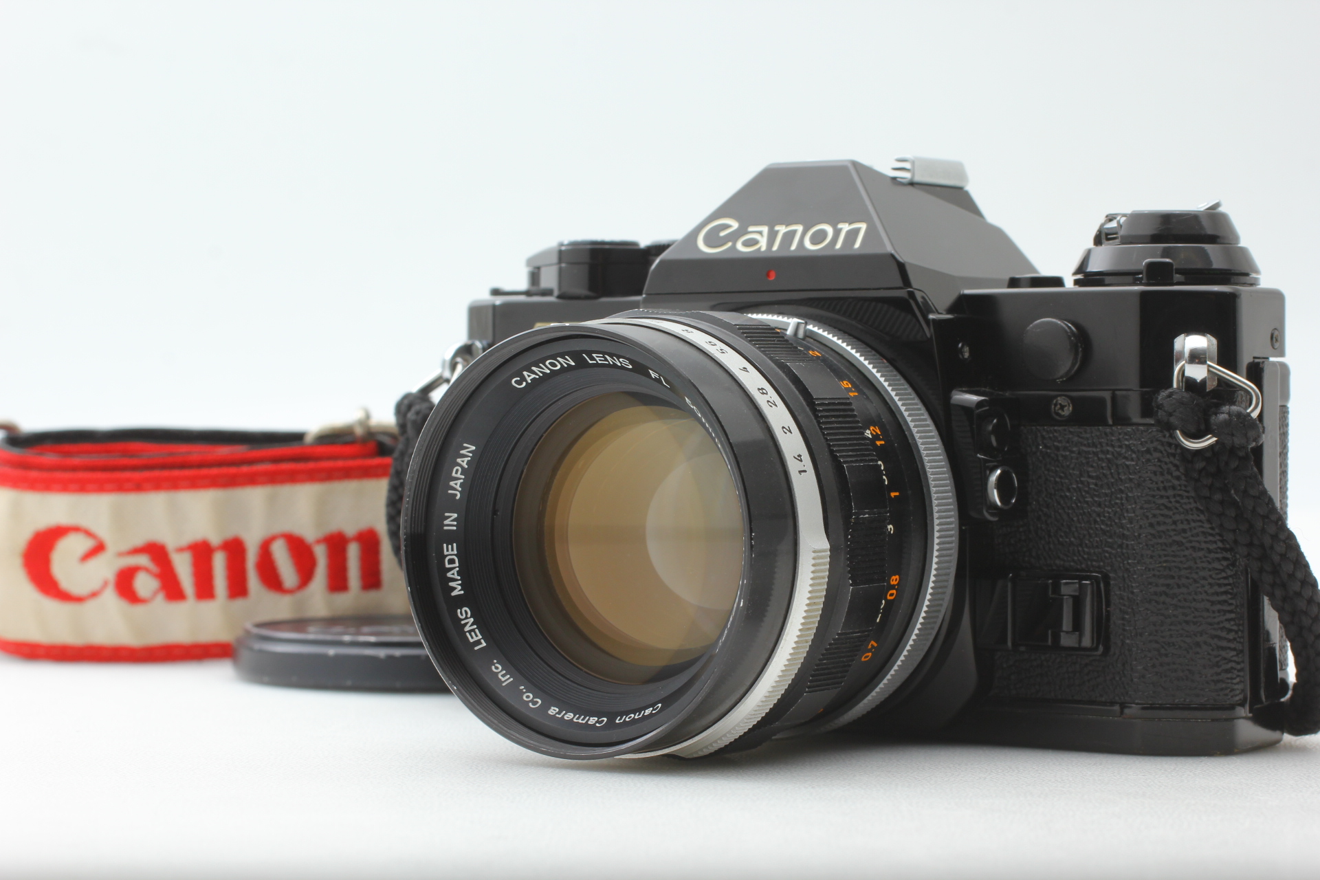 untamed_comキャノン canon AE1 A1 1.4 Canon AE-1 with 50mm f/1.4 and 35mm f2.8 lenses – Film