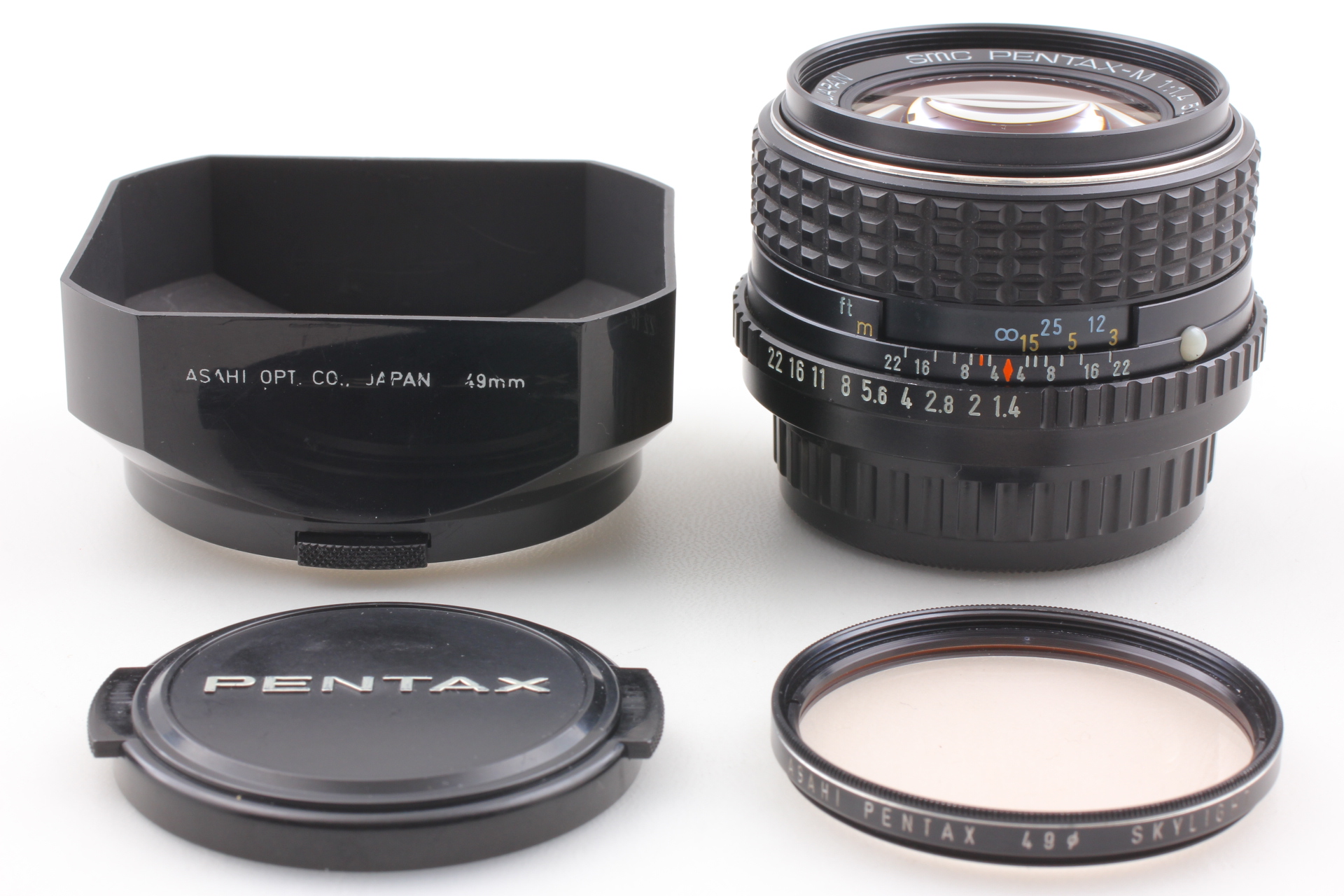SMC PENTAX-M 50mm F1.4 フィルター フード付 C072 SMC PENTAX-M 50mm F1.4 フィルター フード付 C072 - メルカリ