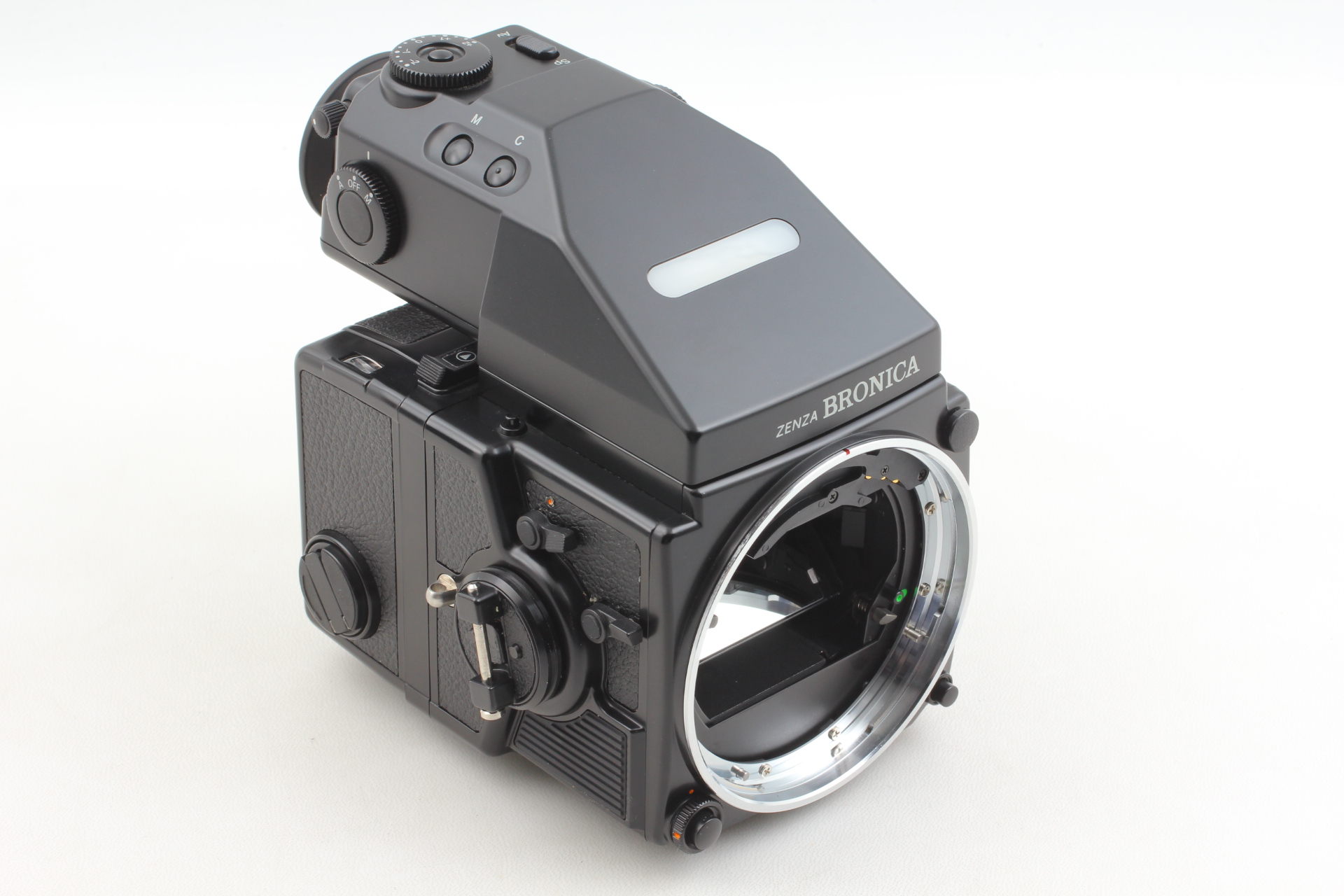 ◇美品◇BRONICA ETR-Si AE-III PE 75mm F2.8 Almost MINT】 Zenza Bronica ETRSi Film Camera PE 75mm AE-III