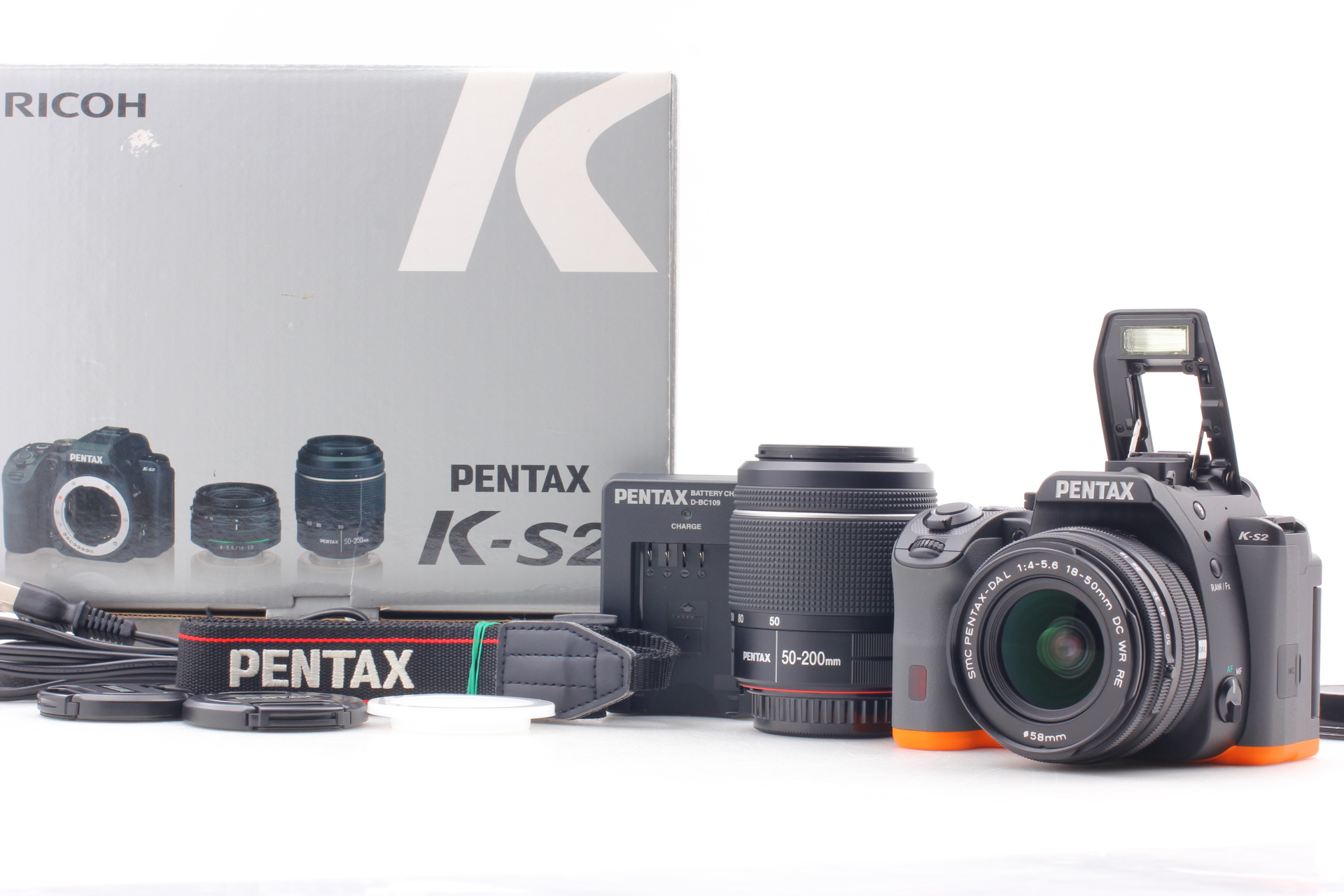 PENTAX K−S2 K-S2 ボディ BLACK/ORANGE Amazon | PENTAX デジタル一眼レフ PENTAX K-S2 ボディ