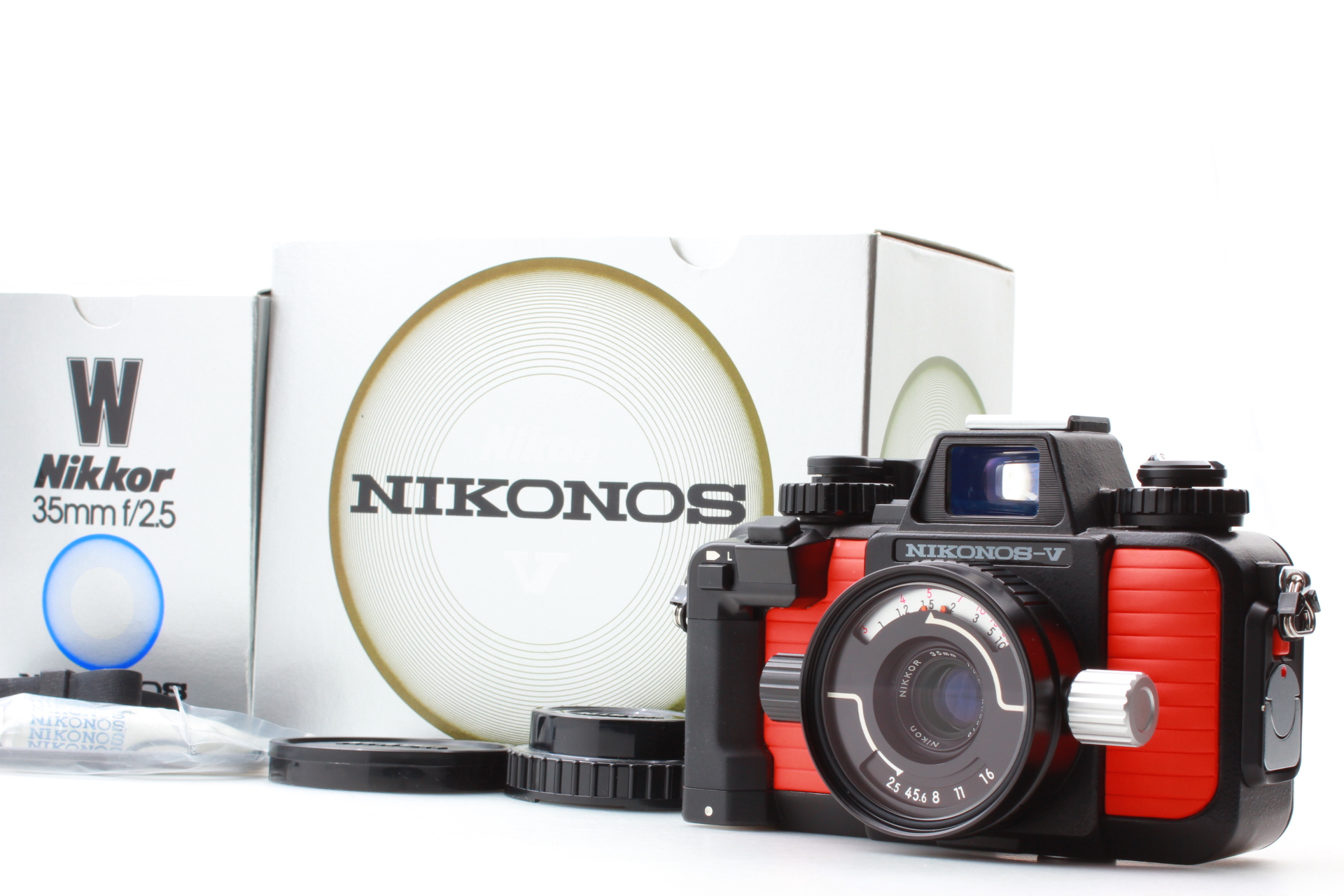 Nikon Nikonos V Underwater Camera w/ 35mm f2.5 Lens [EXC+]
