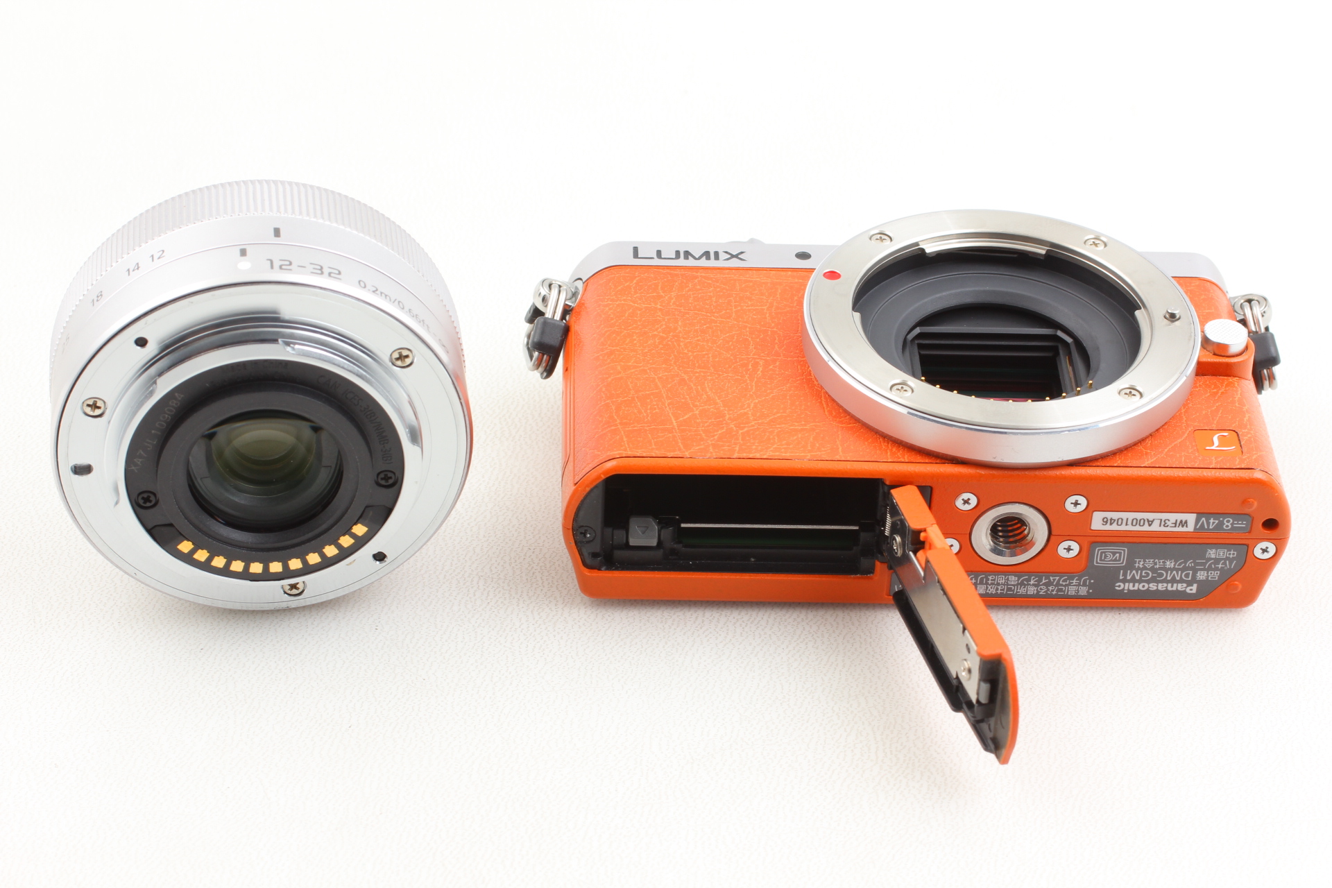 Panasonic LUMIX DMC GM1 16.0MP Digital Camera G 12-32mm Lens