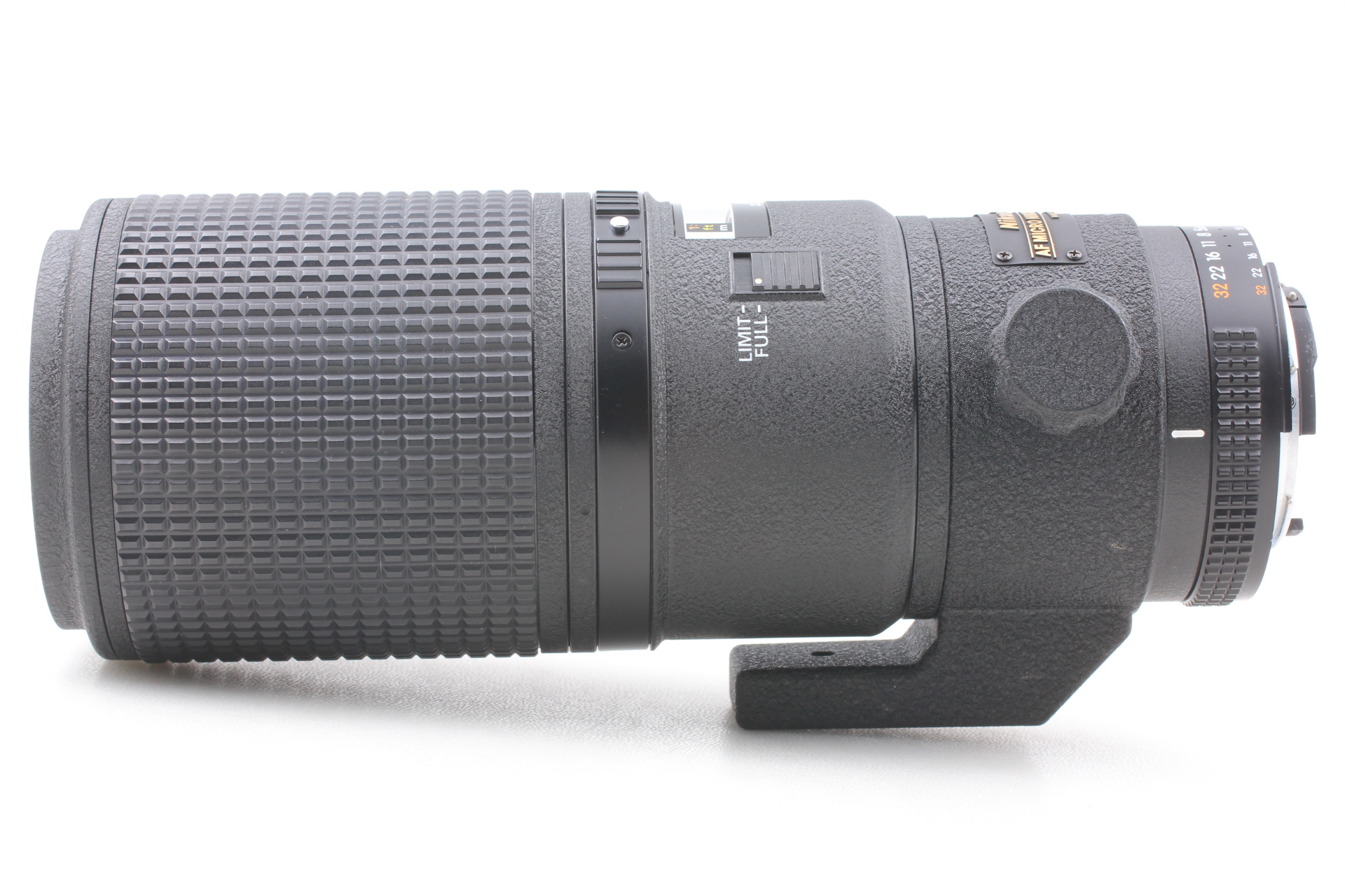 【美品】Nikon Nikkor AF 200mm F/3.5 ED MINT] Nikon Nikkor AF 200mm F/3.5 ED Ai-S For F3AF F4 / F