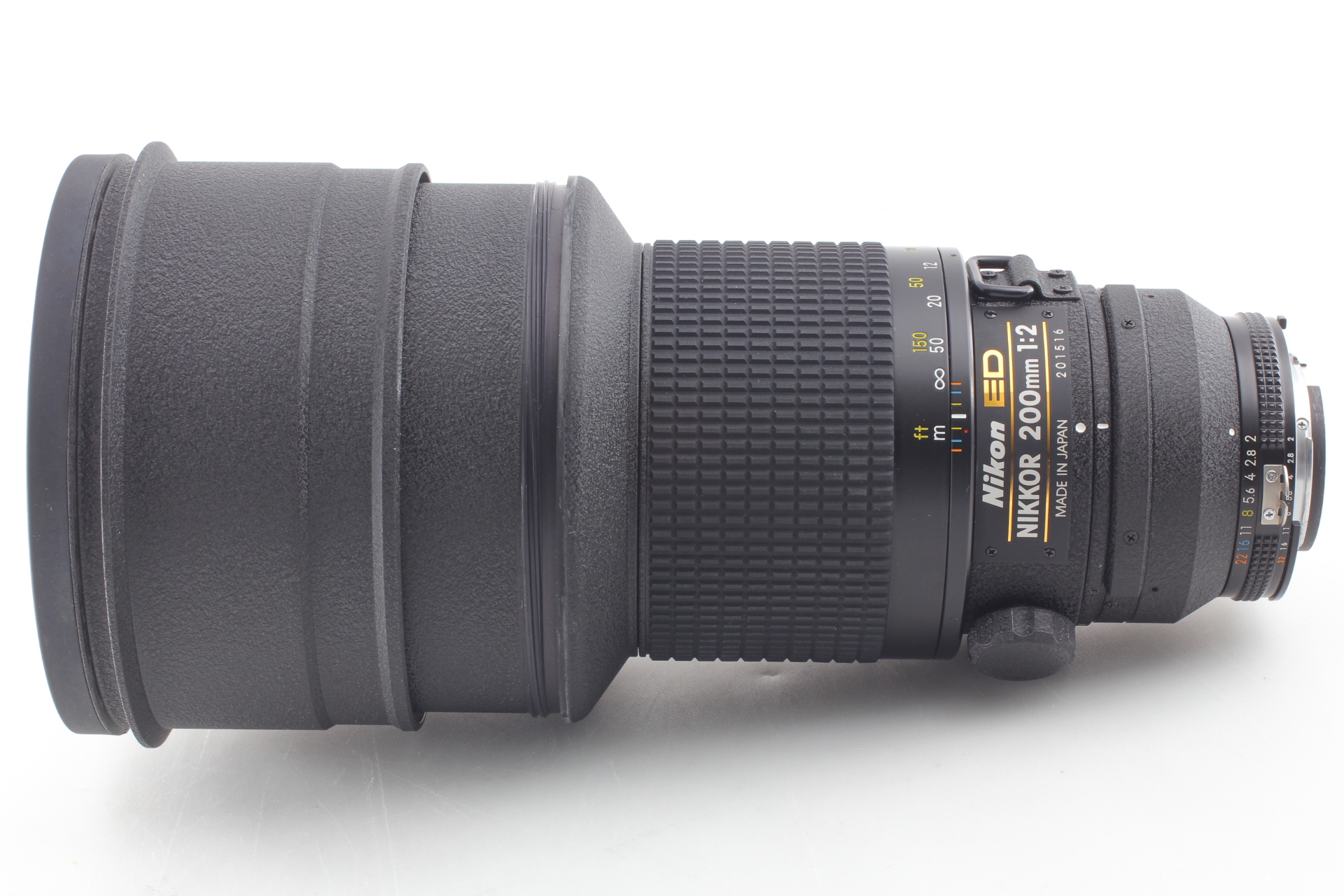 Final Model [ Top MINT in Case ] Nikon Ai-s Nikkor 200mm f/2 ED