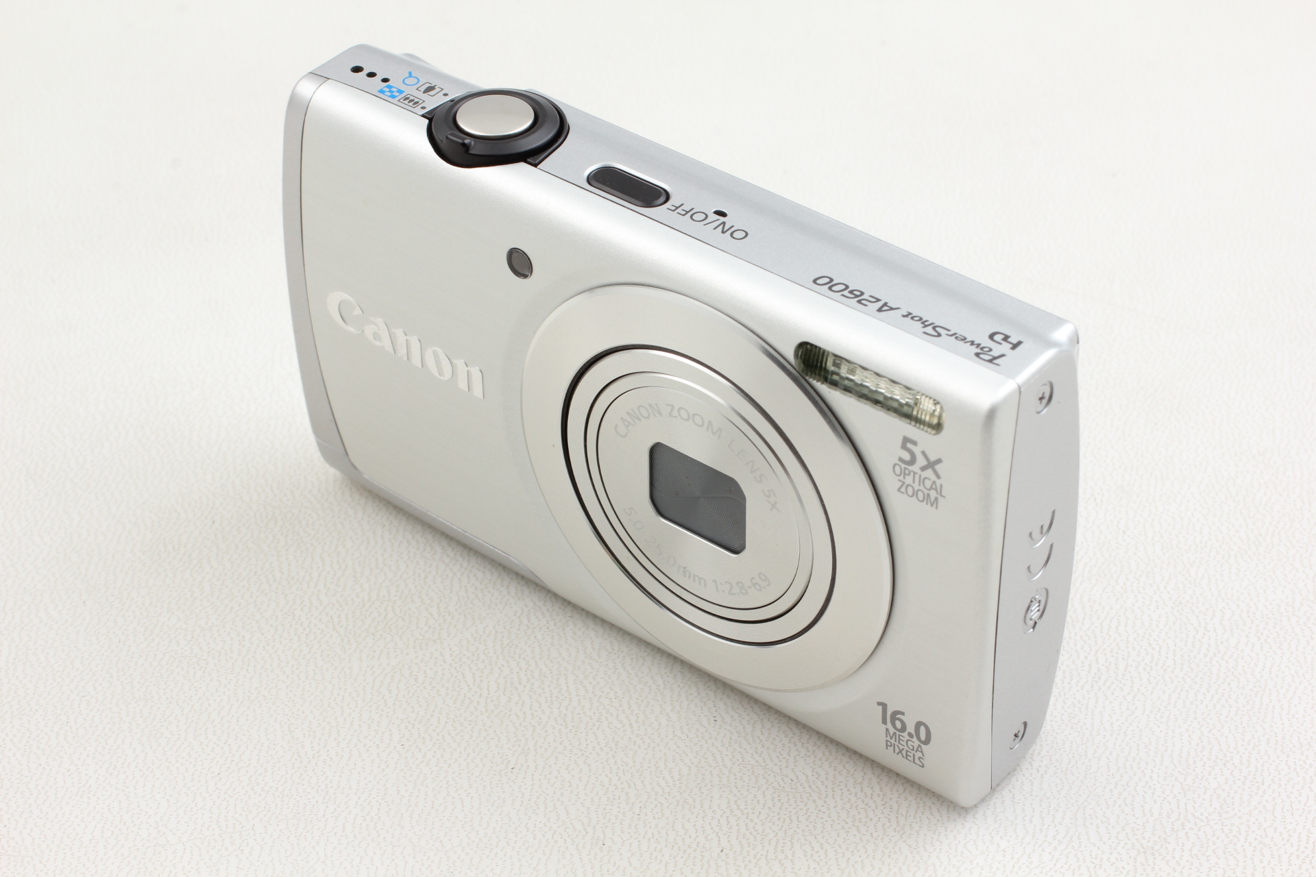 Canon PowerShot A2600 シルバー Canon PowerShot A2600 Silver 16.0MP Digital camera [MINT in