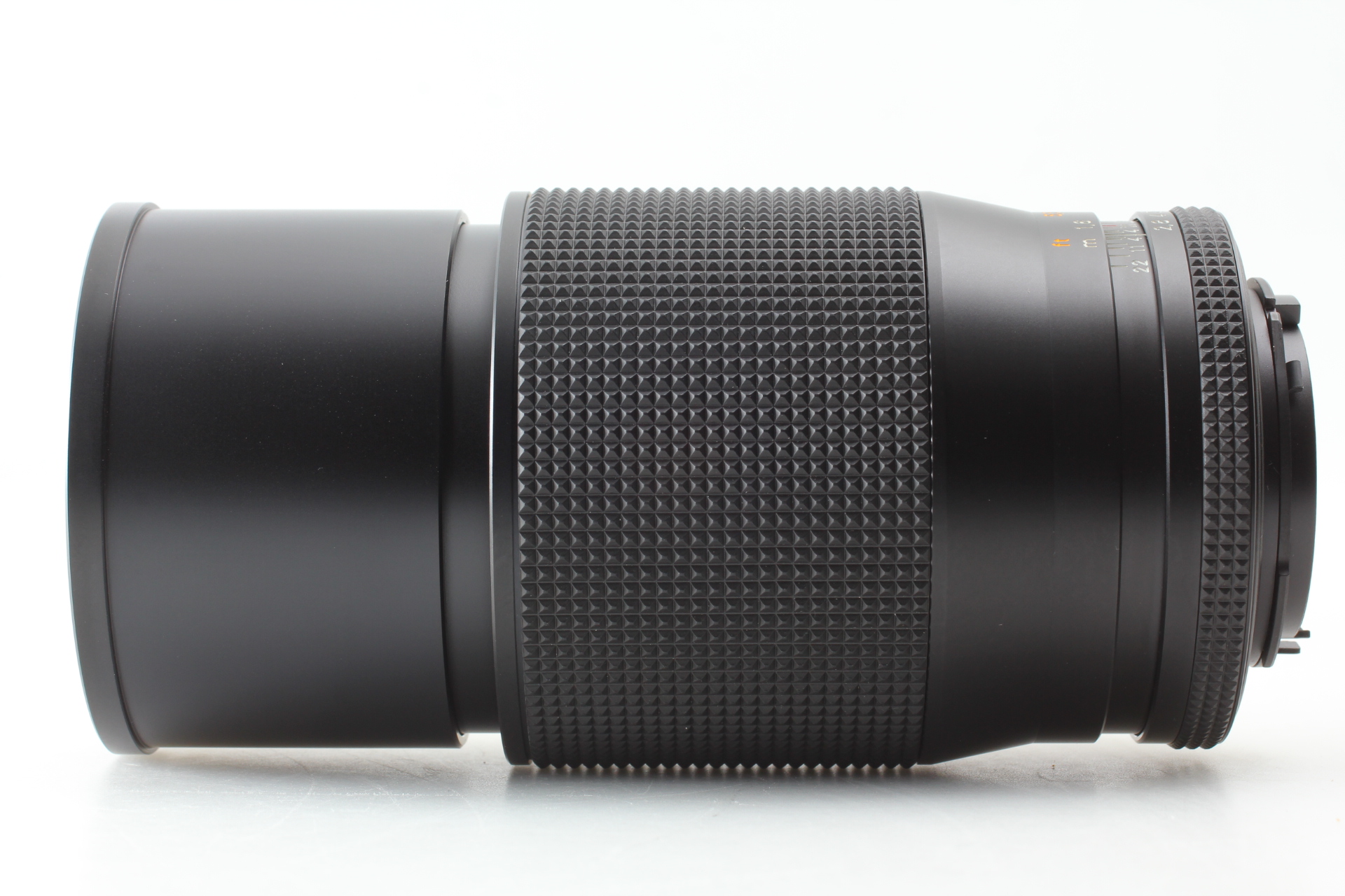 良品 CONTAX Carl Zeiss Sonnar T* 135mm 2.8 Contax 135mm f/2.8 Zeiss Sonnar T* (Used) - Pro Photo