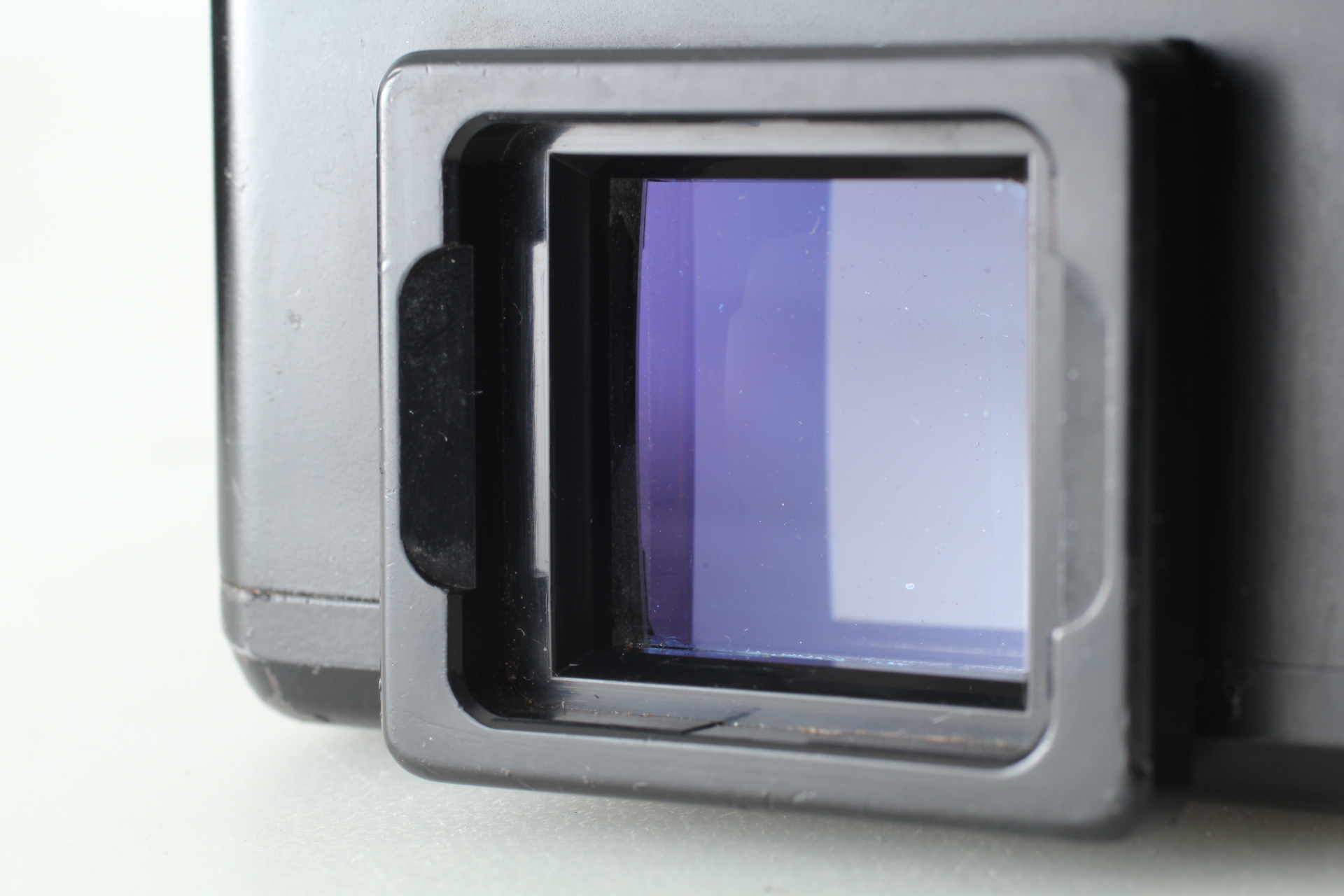 その他 Mamiya FE701 AE Finder Type II #1931 Top MINT] Mamiya FE701 AE Prism Finder Type II For RZ67 Pro