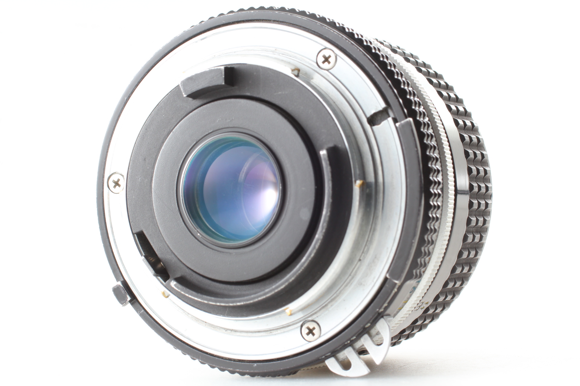 Nikkor 28mm f3.5 Ai: A Fantastic Vintage Wide-angle Lens