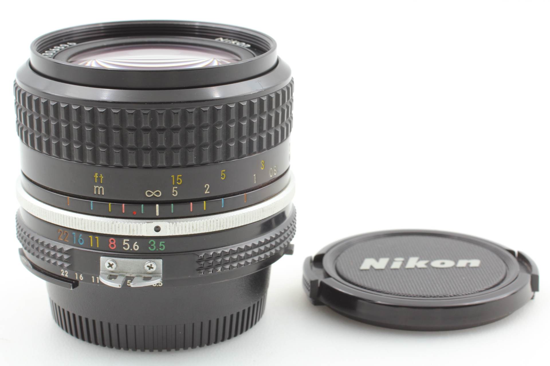 MINT] Tested Nikon Ai NIKKOR 28mm F3.5 Wide Angle MF Lens