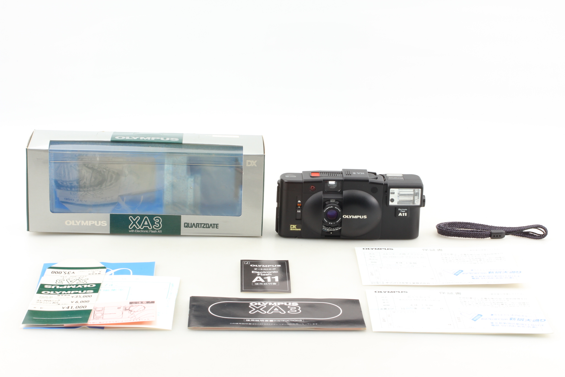 【美品】OLYMPUS XA3 ZUIKO F3.5 35mm A11 NEAR MINT++] Olympus XA3 A11 Flash 35mm Point & Shoot Film