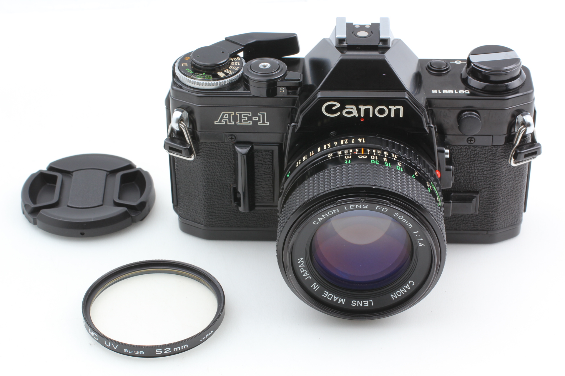 Canon AE-1 ブラック + キャノンCanon FD 50mm F1.4 Canon AE-1 Black 35mm Film SLR with Canon FD SSC 50mm f1.4