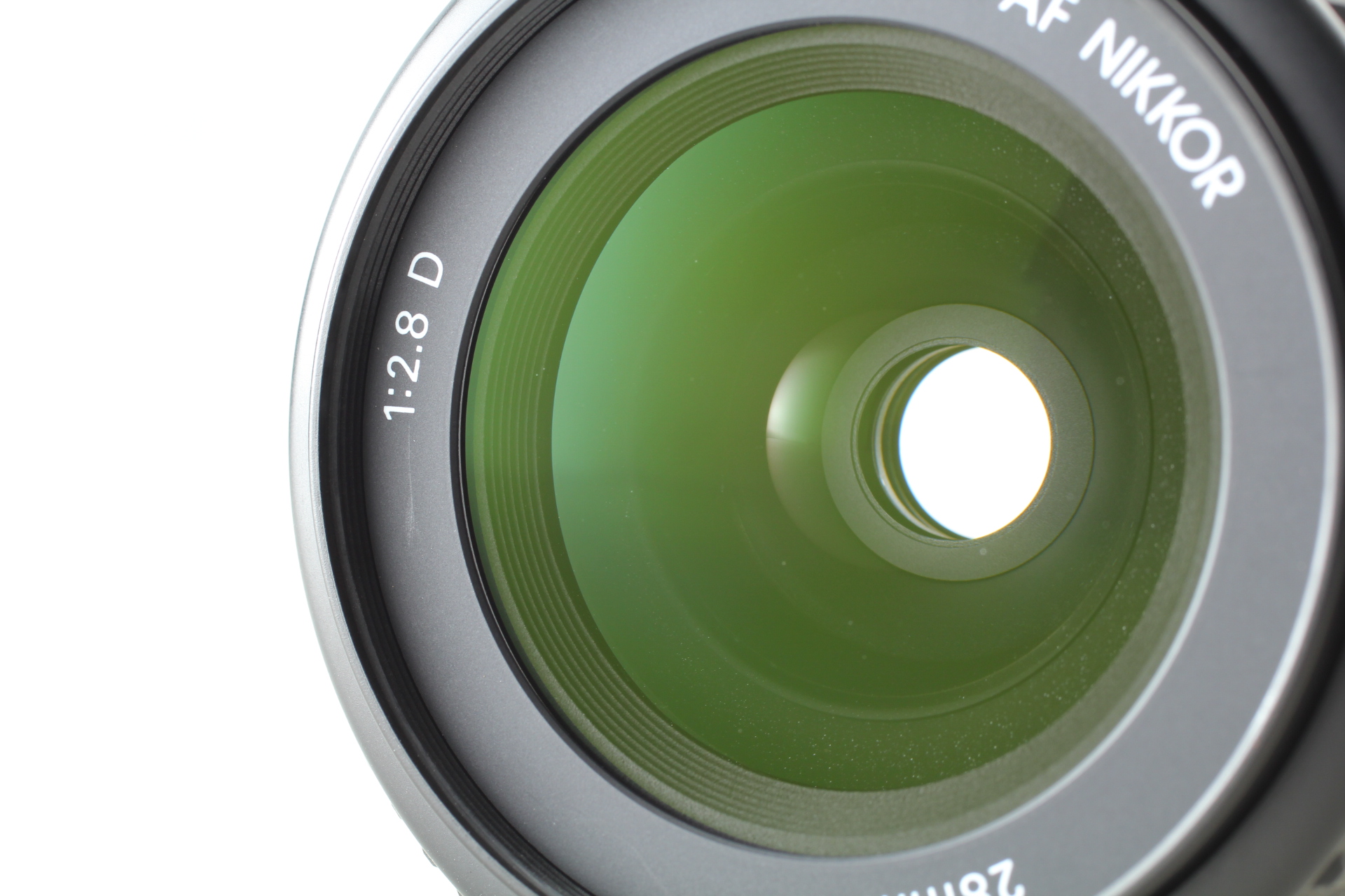 MINT w/ Box] Nikon AF Nikkor 28mm f/2.8 D Wide Angle AF Lens