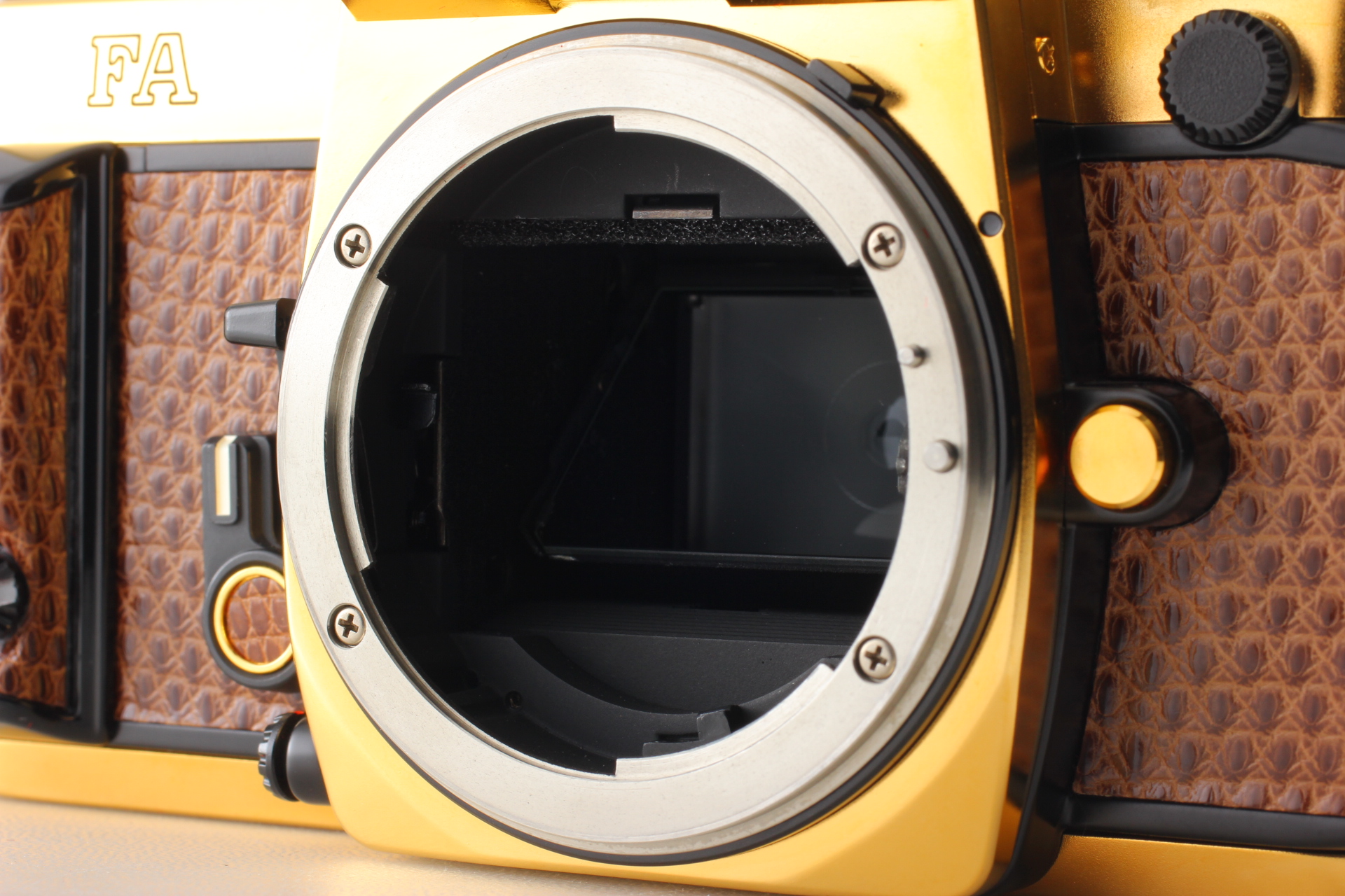 MINT in Box ] Nikon FA Gold GRAND PRIX 84 Film Camera + Ai-s 50mm