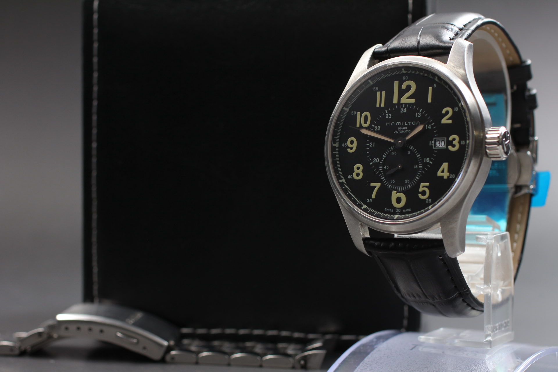 時計 HAMILTON KHAKI FIELD OFFICER H706550 Hamilton Khaki Field Officer H706550 Automatic Black Dial Swiss