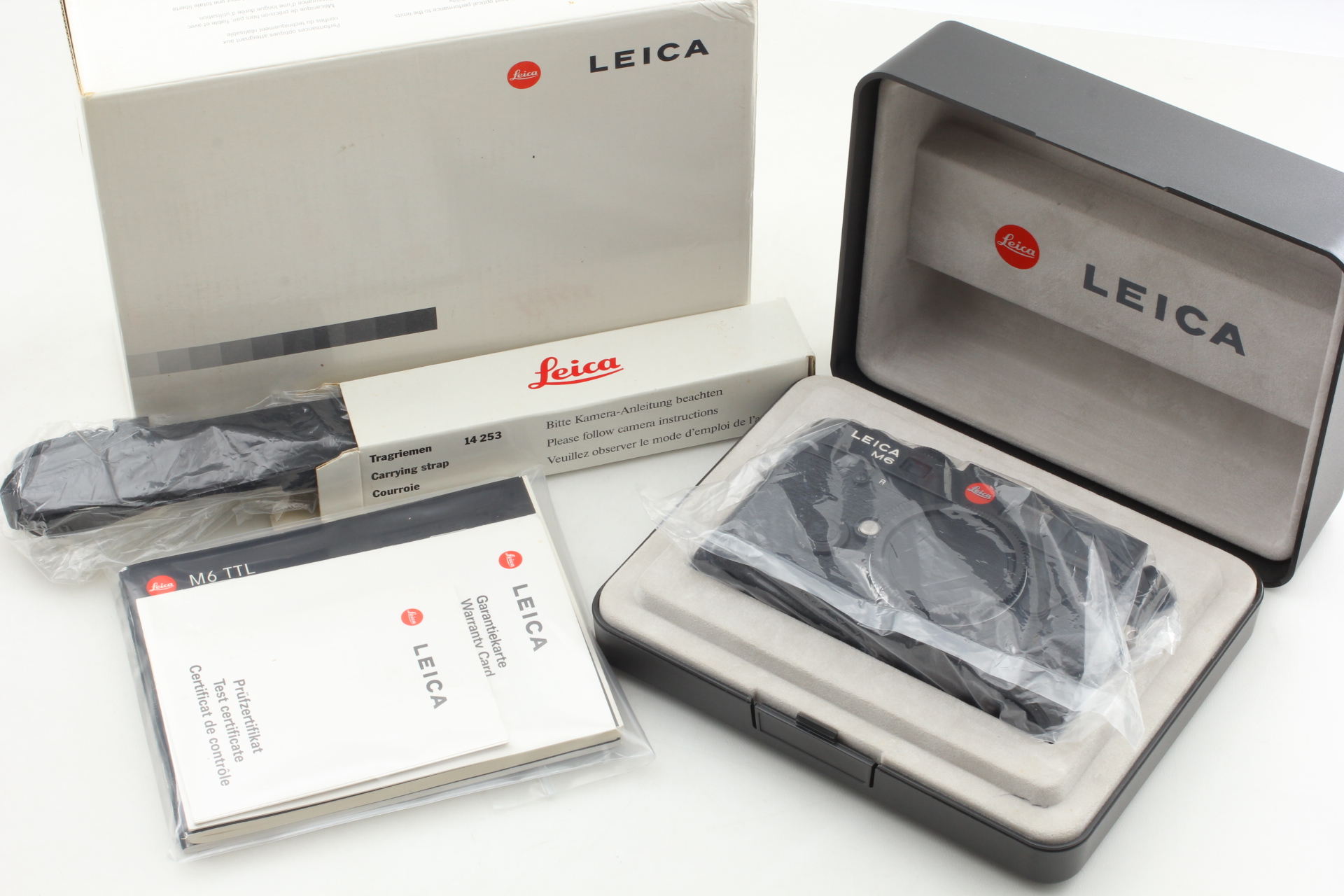 Yr.2000 [ MINT+++ in Box ] Leica M6 Black TTL 0.58 35mm Film