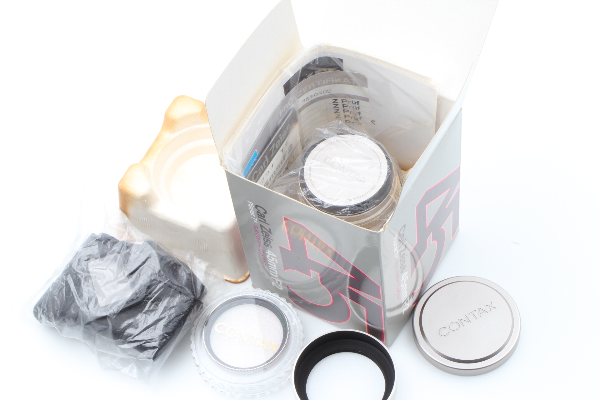 Full Set [Unused w/Box] Contax Carl Zeiss Planar 45mm f2 Lens For