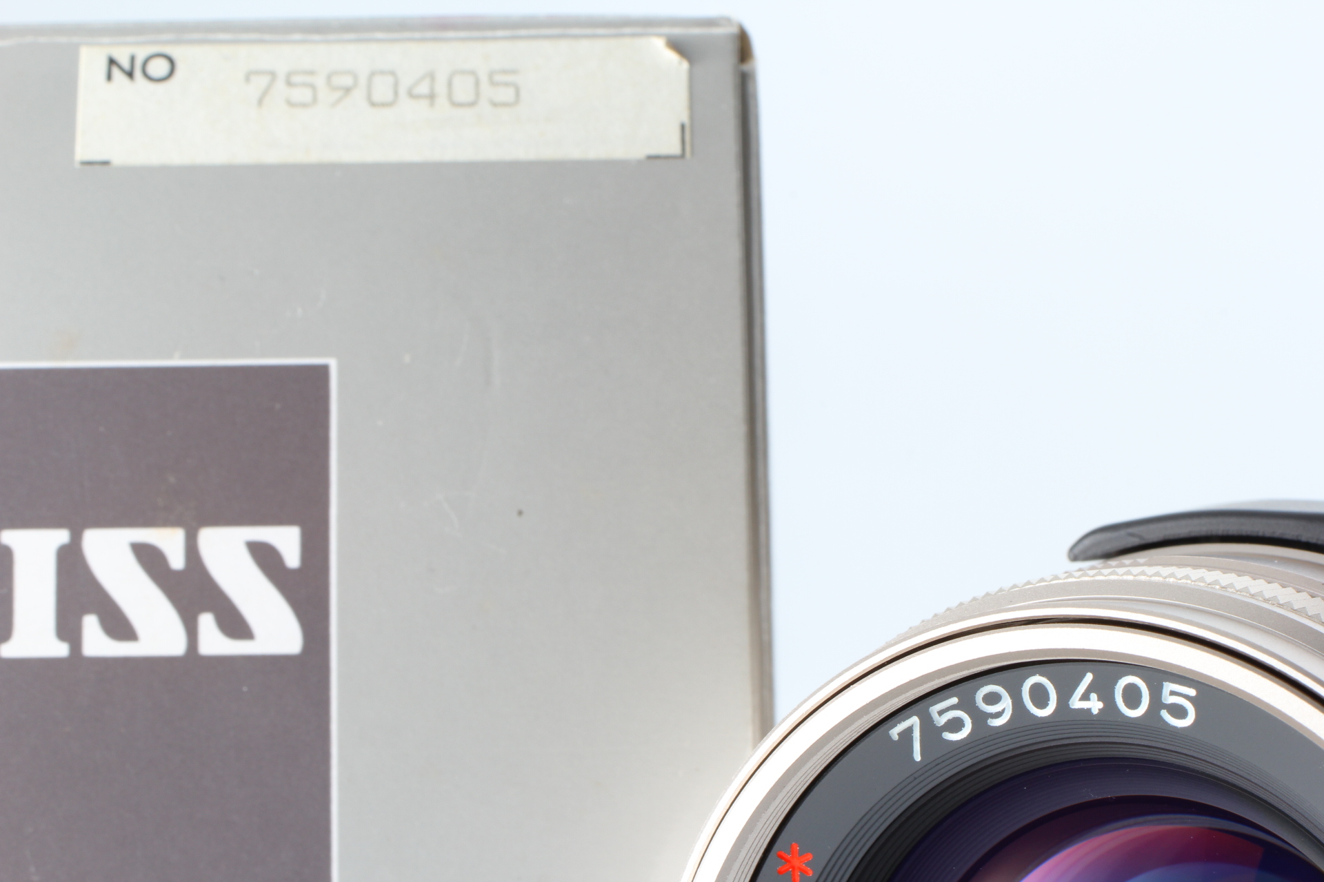 Full Set [Unused w/Box] Contax Carl Zeiss Planar 45mm f2 Lens For