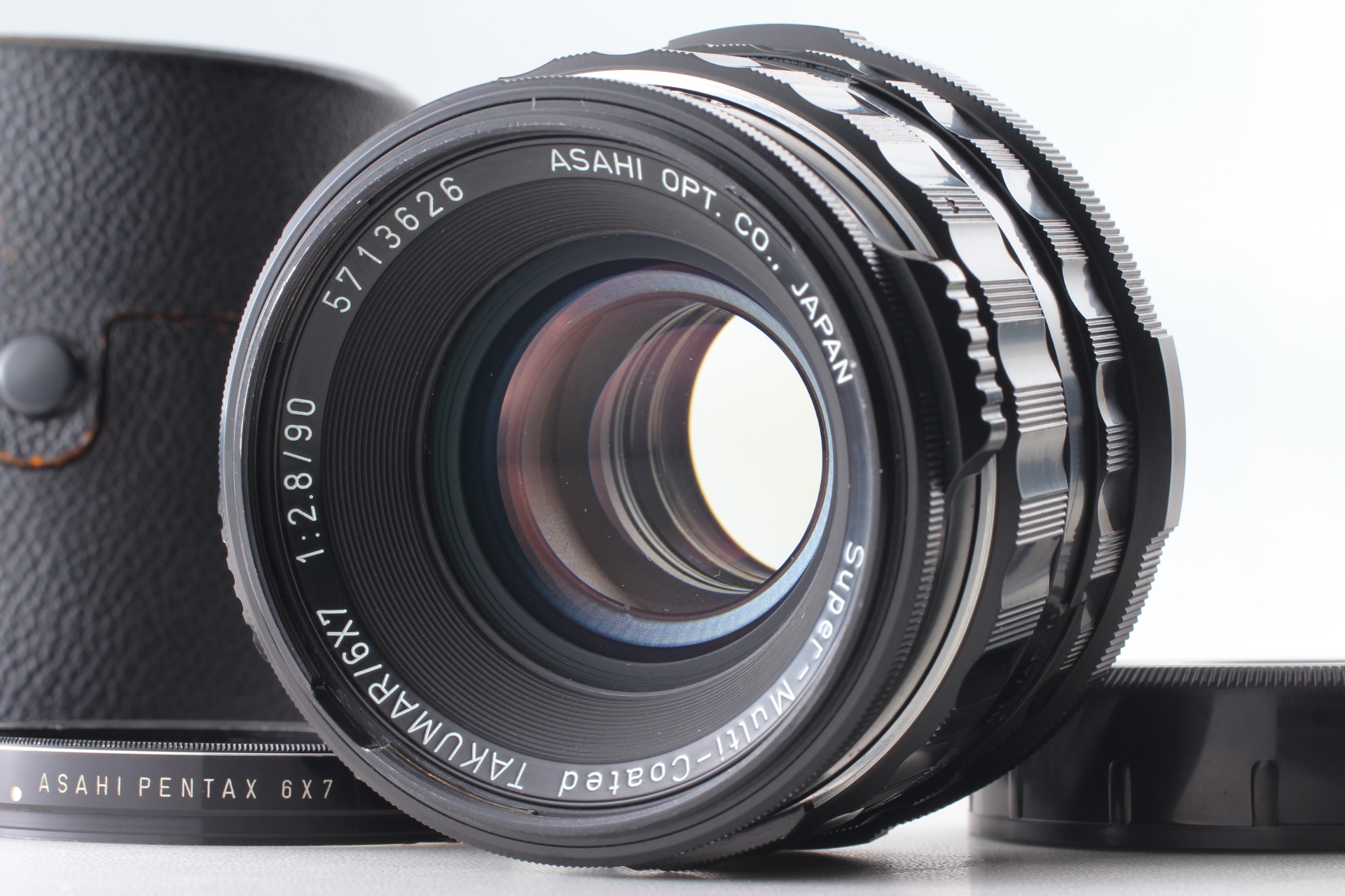ペンタックス67 SMC Takumar 6×7 90mm F2.8 LS Shutter 【Opt MINT